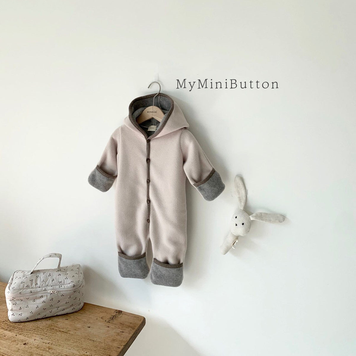 Warm sleep suit