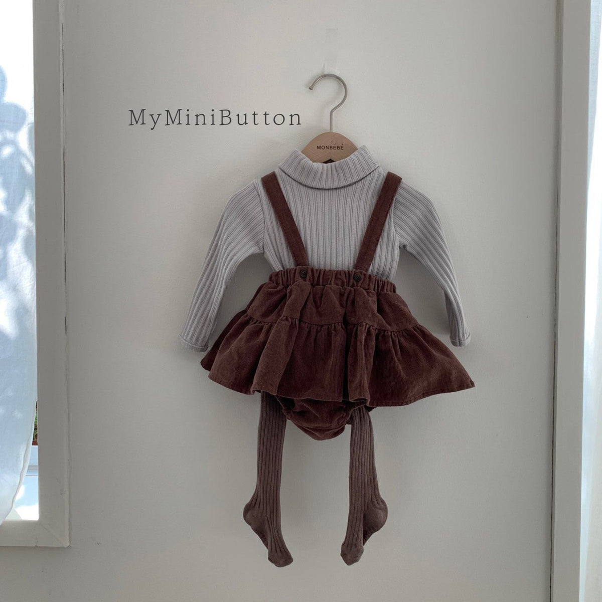Corduroy skirt