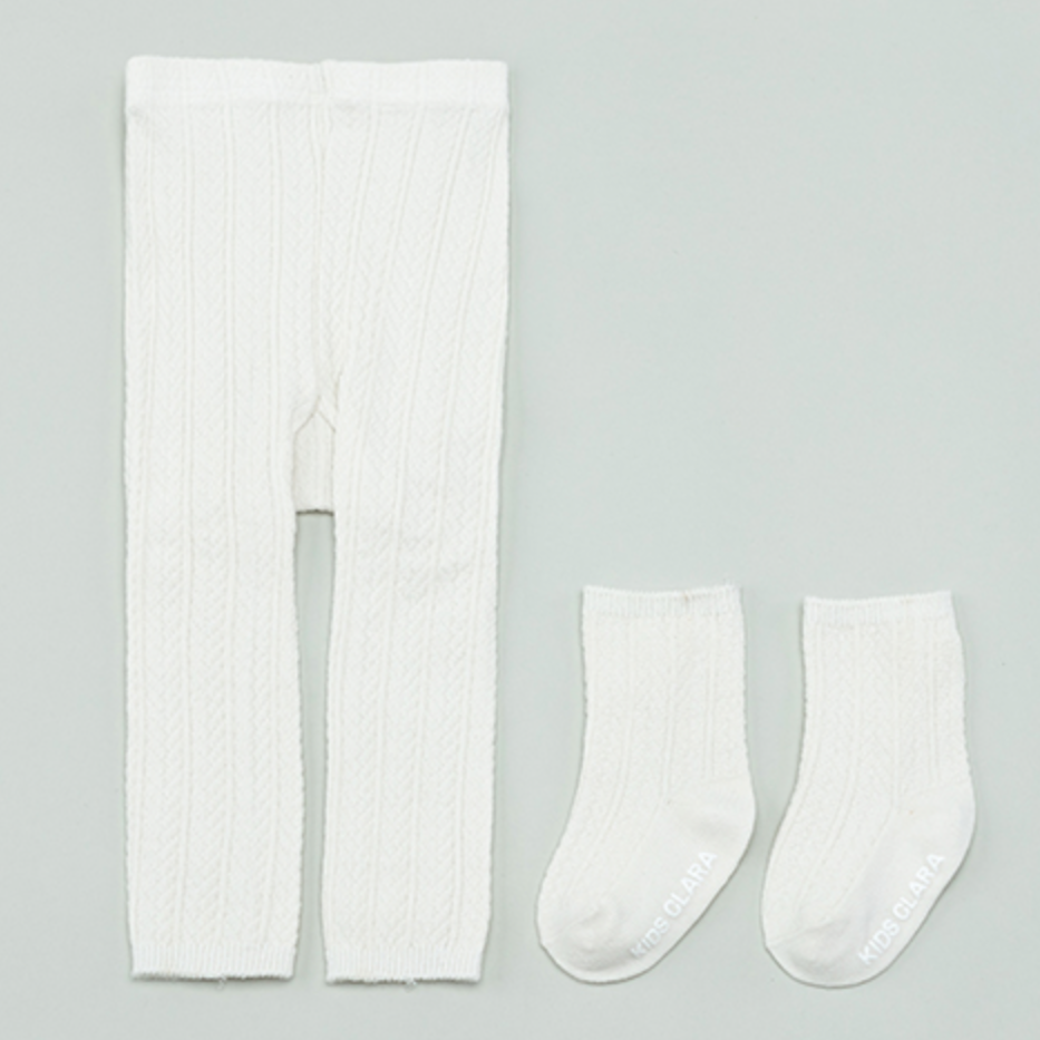A set of leggings & Socks