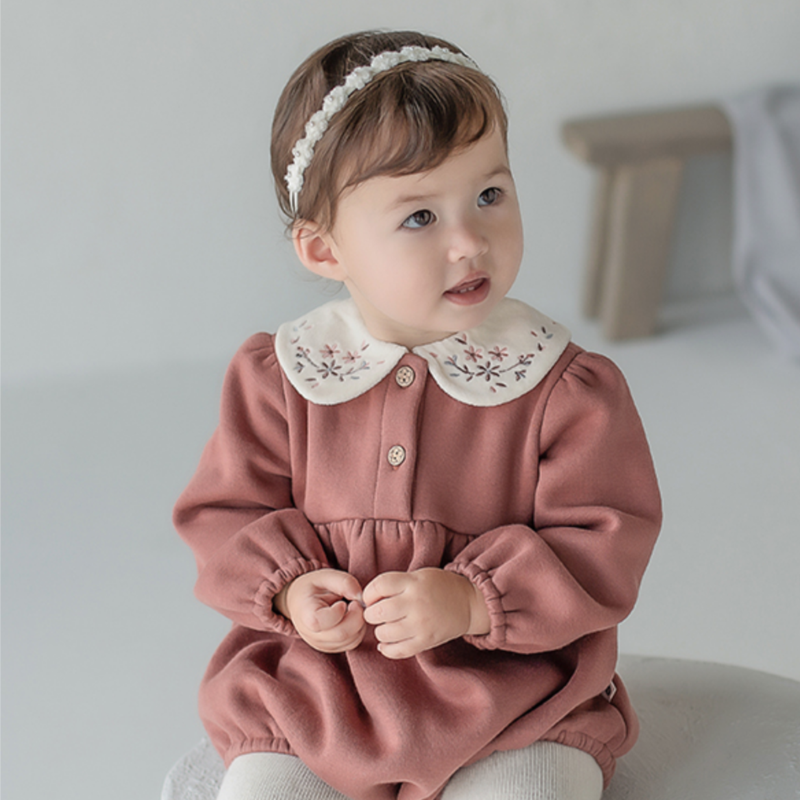 Flower stitched collar romper