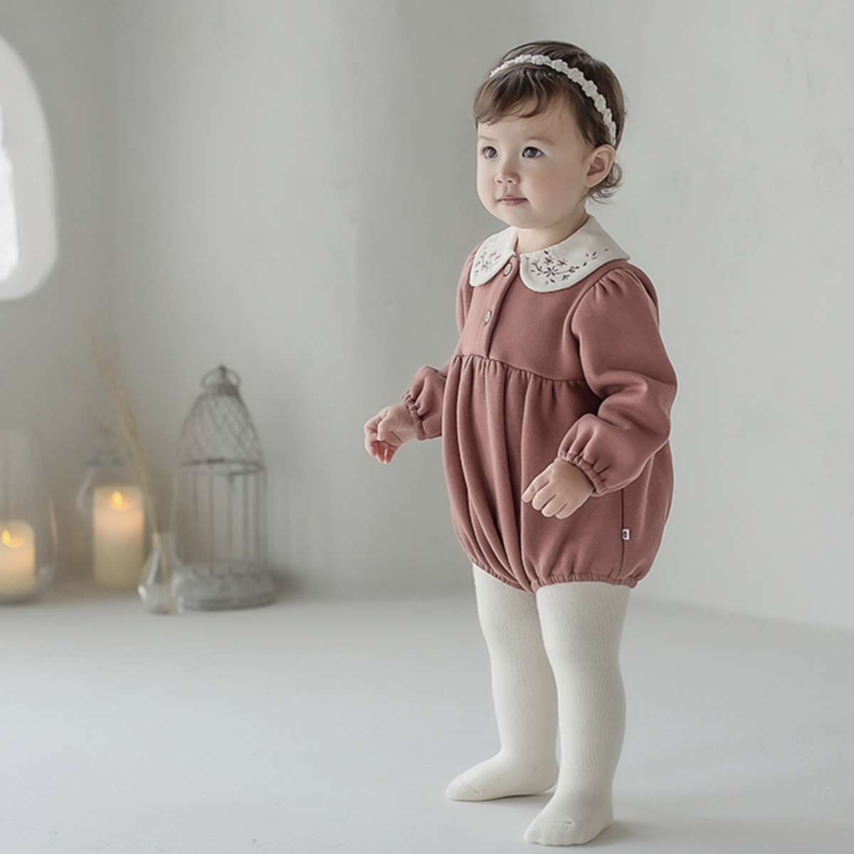 Flower stitched collar romper