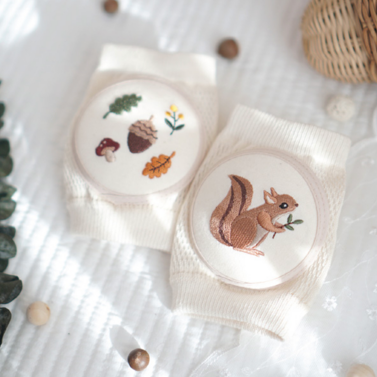 Squirrel knee pads