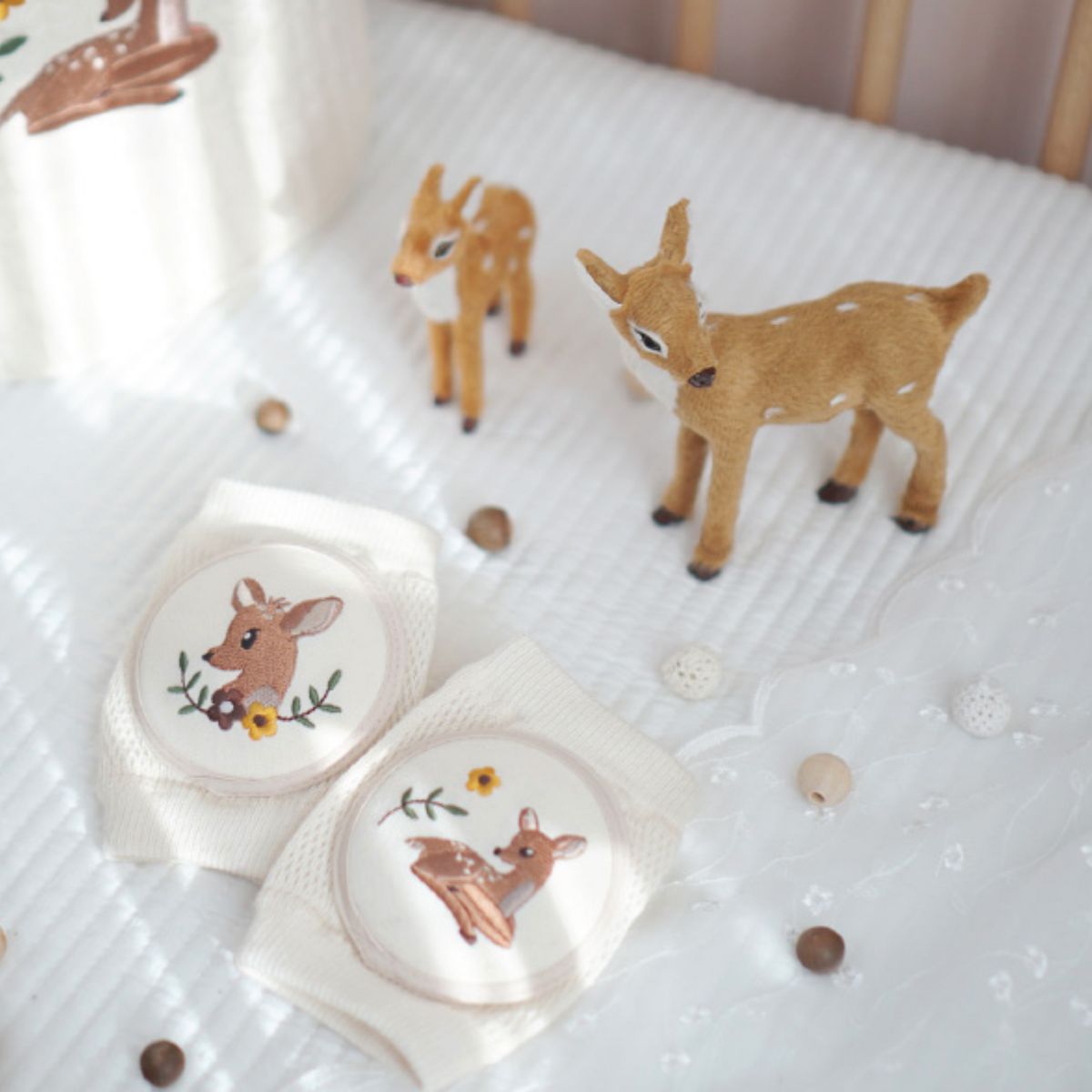 Fawn knee pads