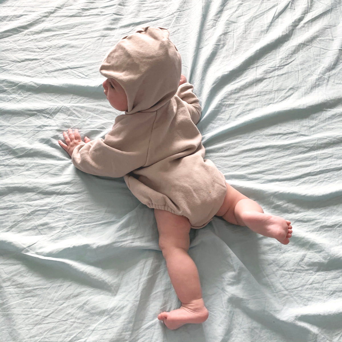 Circle hoodie suit