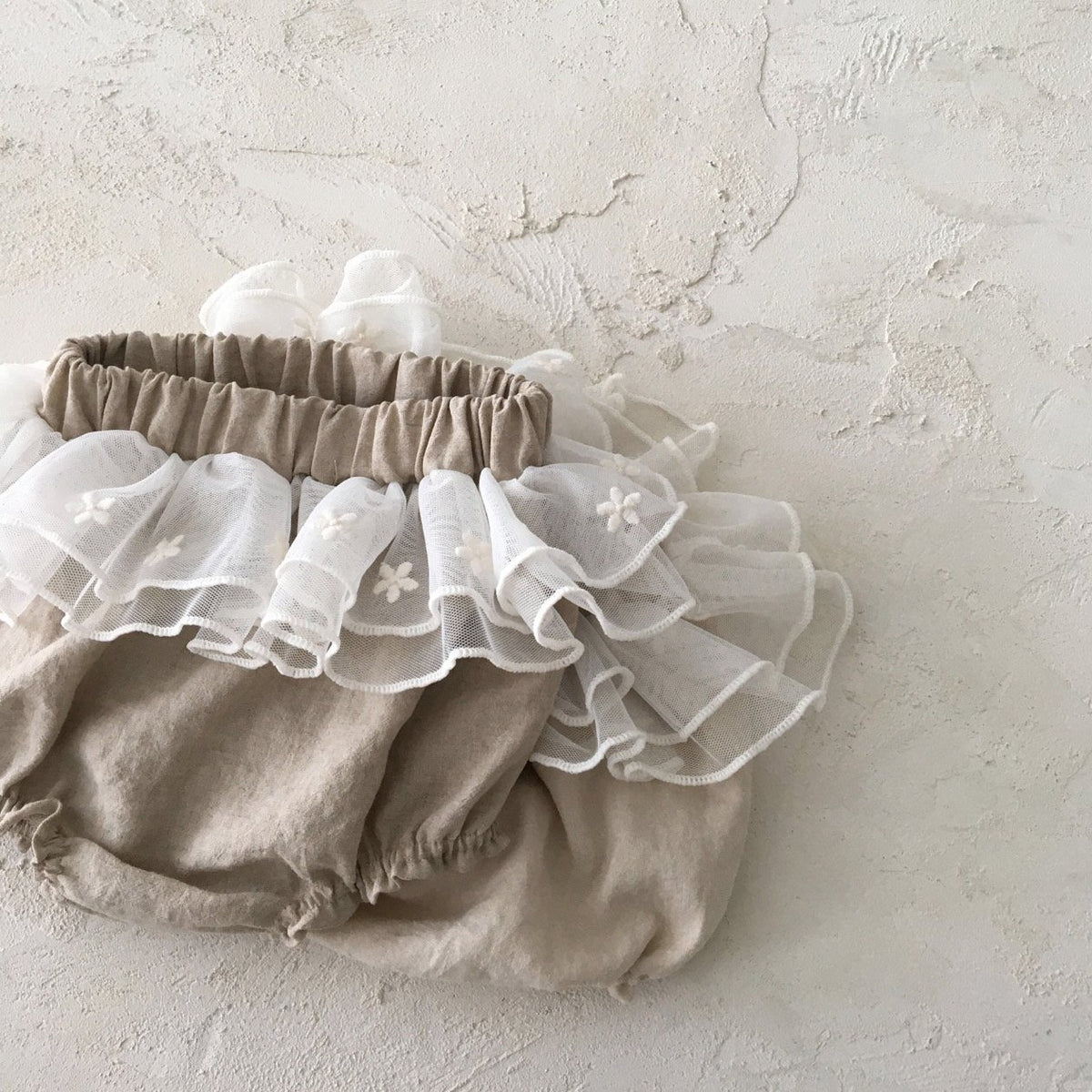 Lace bloomer
