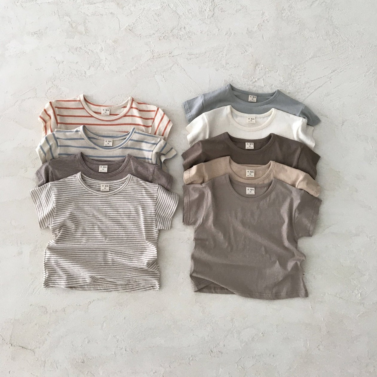 Plain T-shirt
