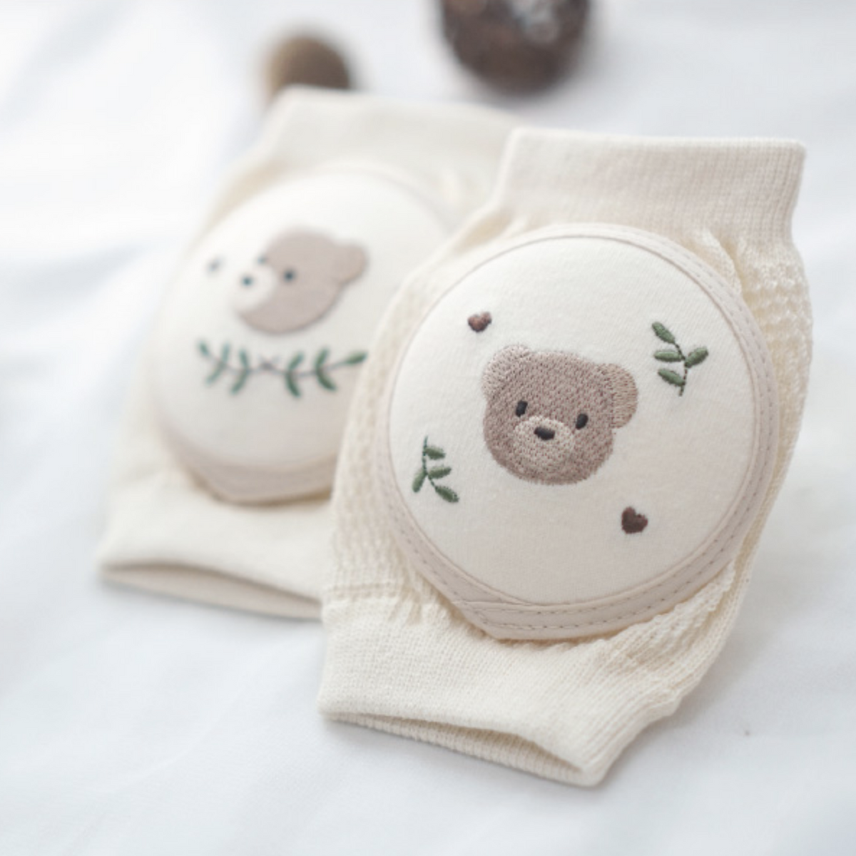 Teddy knee pads