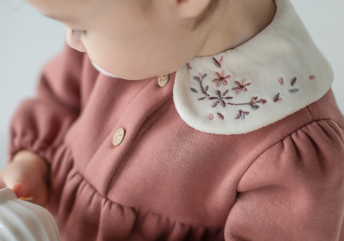 Flower stitched collar romper
