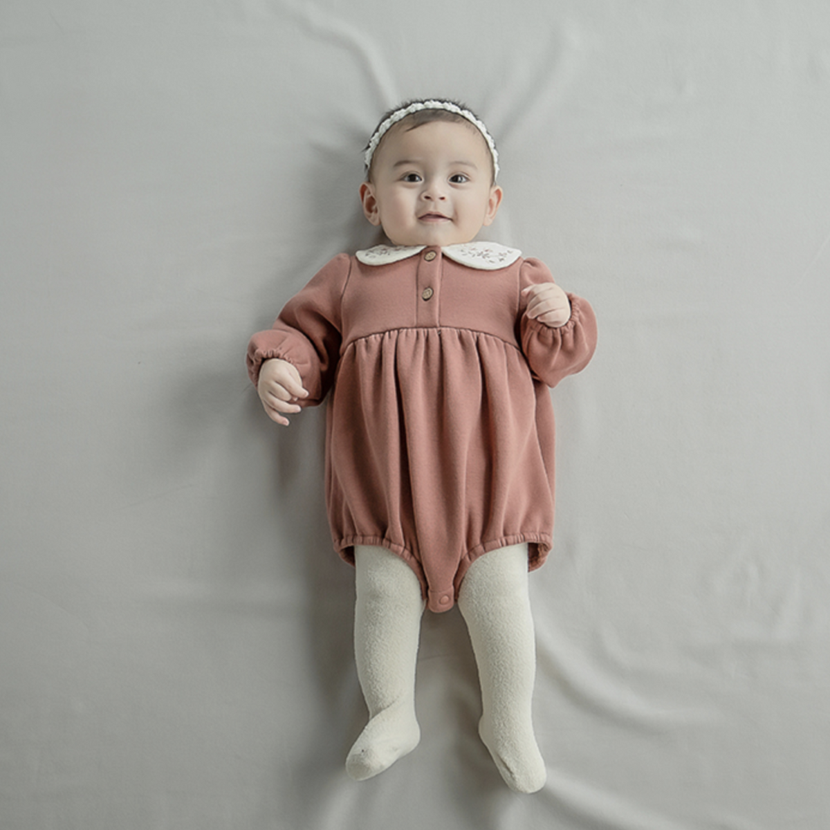 Flower stitched collar romper