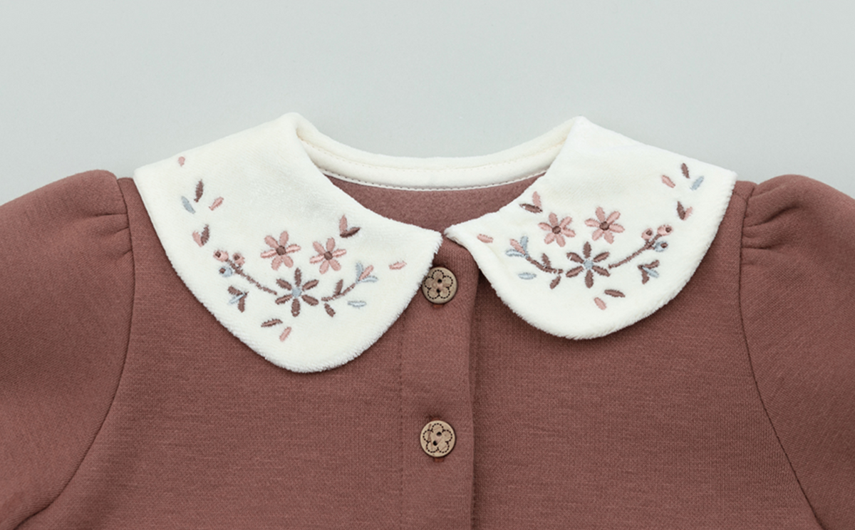 Flower stitched collar romper