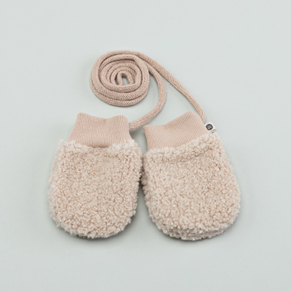 Fleece gloves