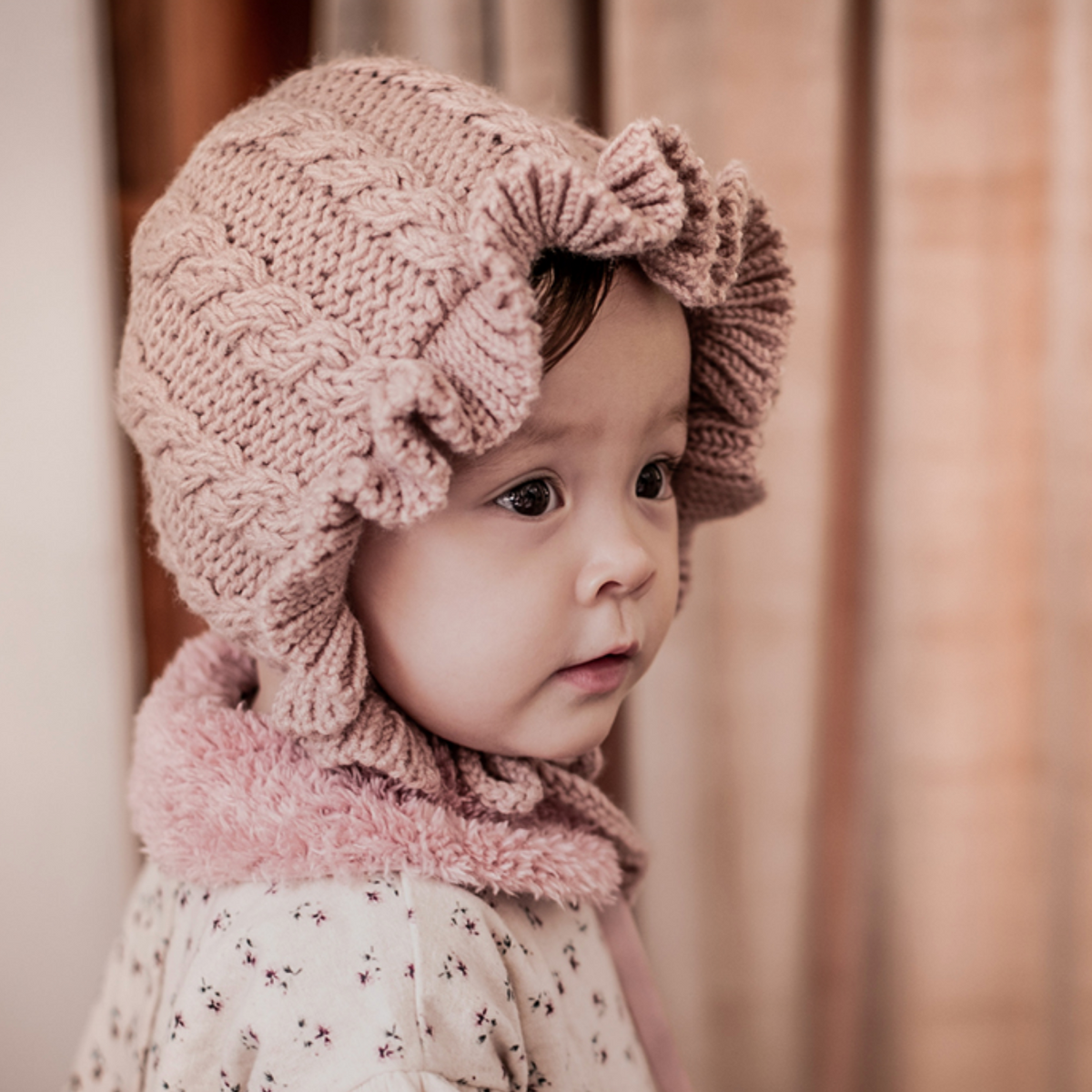 Frilly knit bonnet