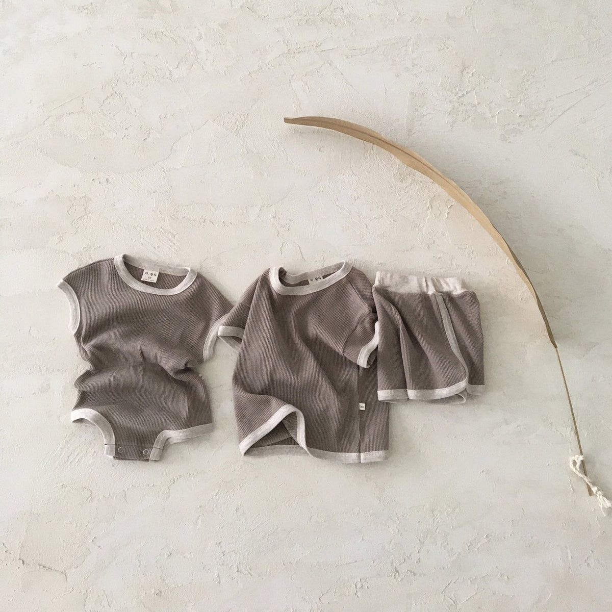 Oatmeal top & bottom set