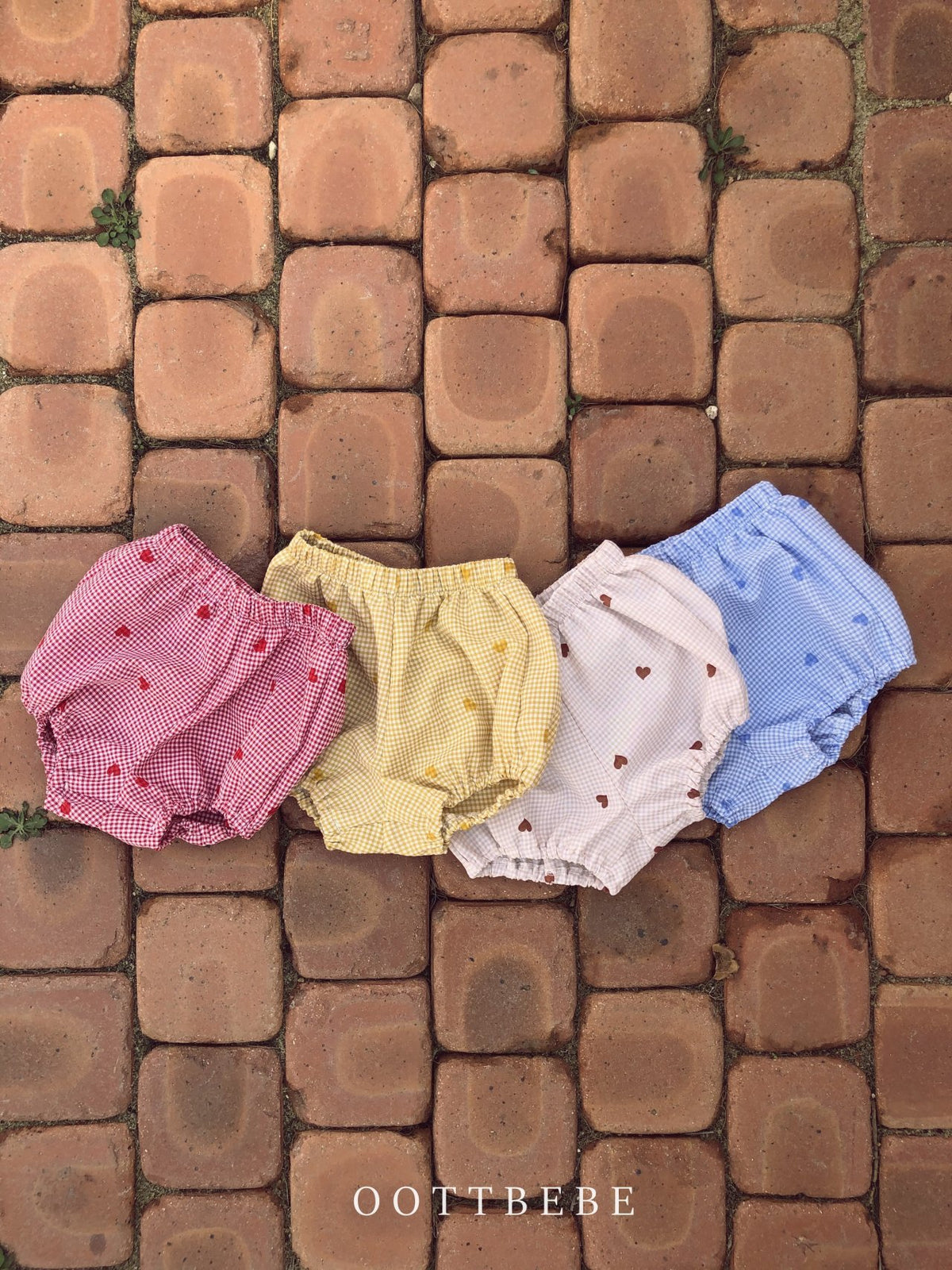 Heart Bloomer & Bonnet set